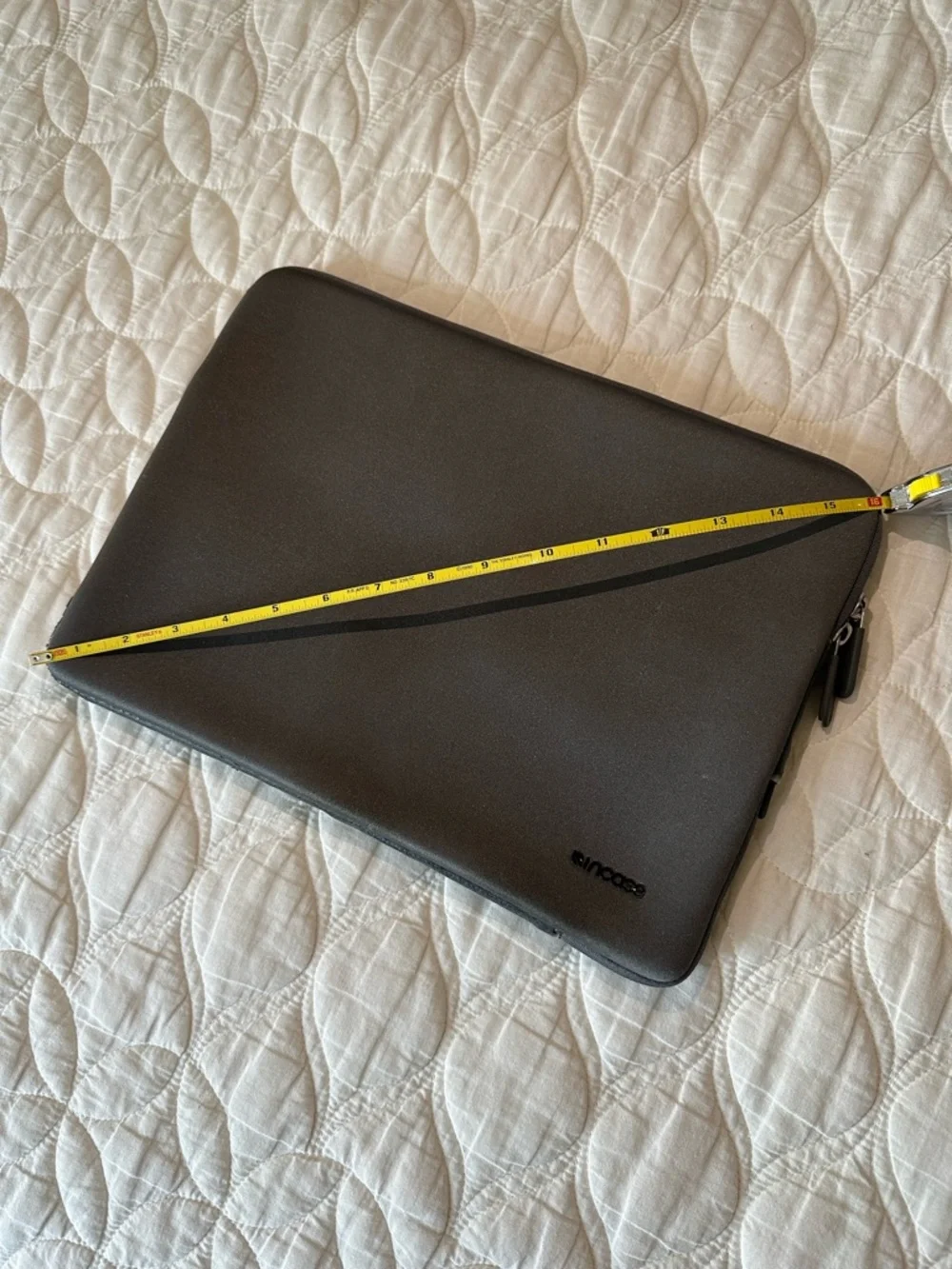 Incase Charcoal Gray Zipped Laptop Sleeve
